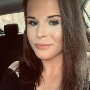 Meet your Posher, Chloé